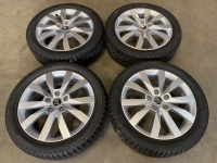 17 inch originele velgen + winterbanden Skoda Octavia 5E0601025N set 2