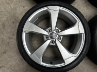 19 inch originele rotor velgen + bridgestone zomerbanden Audi A3 S3 RS3 8V0601025ES set 1