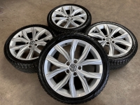 18 inch originele Kingston velgen + winterbanden Volkswagen Golf