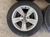 16 inch originele velgen + zomerbanden Audi A4 B9 8W0601025A