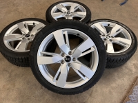 19 inch originele  velgen + winterbanden Audi A6 80A601025D