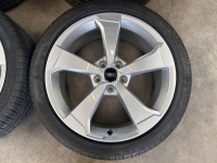 19 inch originele rotor velgen + zomerbanden Audi Q2 8V0601025ES 