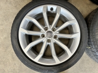 18 inch originele velgen + zomerbanden Audi A4 B9 8W0601025H set 1