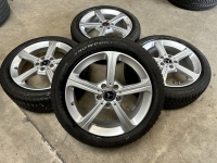 17 inch originele velgen + Pirelli winterbanden Mercedes A, B klasse CLA  A1774011200 set 1