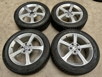 17 inch originele velgen + Nexen winterbanden Mercedes A, B klasse CLA  A1774011200