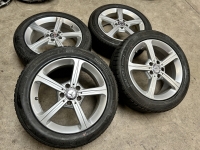 17 inch originele velgen + Nexen winterbanden Mercedes A, B klasse CLA  A1774011200