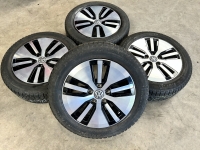 16 inch originele Astana velgen + winterbanden VW Golf 7 GTE / E-golf 5GE601025 (3)