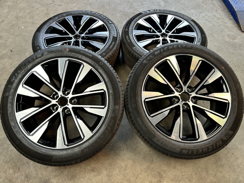 19 inch originele velgen + Michelin zomerbanden Renault Austral 403004873R