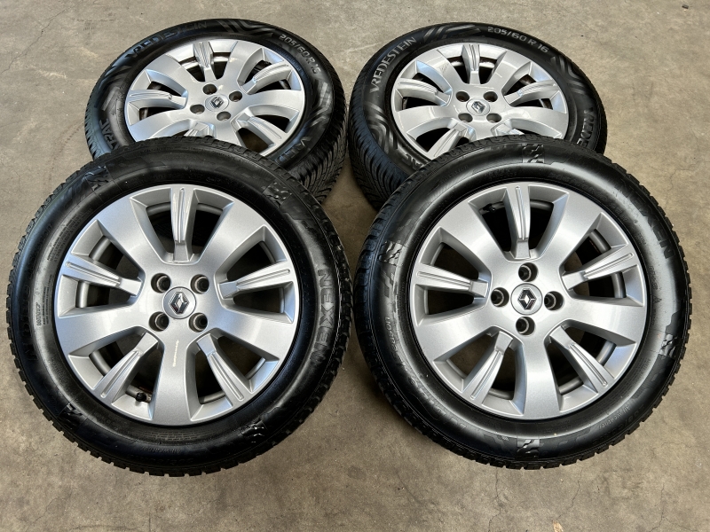 16 inch originele velgen + vierseizoenenbanden Renault Captur 403004113R