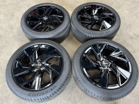 17 inch originele velgen + Michelin zomerbanden Opel Astra L 9843281580 set 1