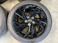 17 inch originele velgen + Michelin zomerbanden Opel Astra L 9843281580 set 2