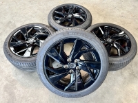 17 inch originele velgen + Michelin zomerbanden Opel Astra L 9843281580 set 2