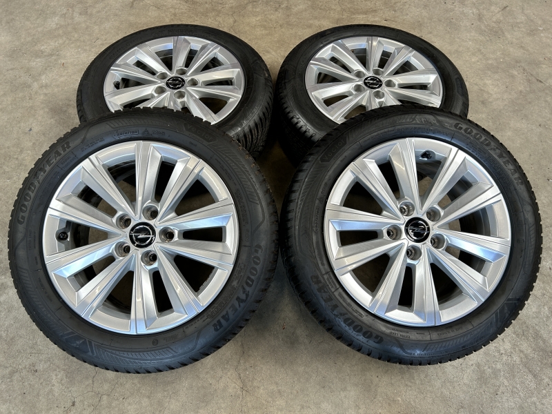 16 inch originele velgen + vierseizoenenbanden Opel Astra L 9843281280 set 1