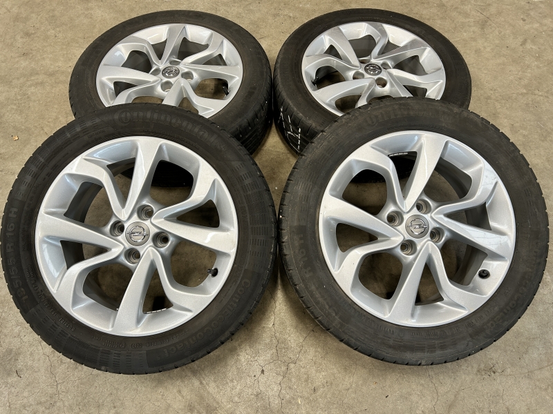 16 inch originele velgen + zomerbanden Opel Corsa D E