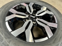 17 inch originele velgen + zomerbanden Dacia Duster 403000531R
