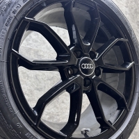 17 inch originele velgen + zomerbanden Audi A1 S line 82A071497A