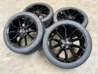 17 inch originele velgen + zomerbanden Audi A1 S line 82A071497A