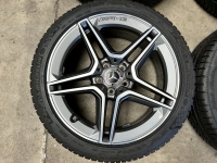 18 inch originele AMG velgen + winterbanden Mercedes A35 A45 AMG A1774013800 SET A