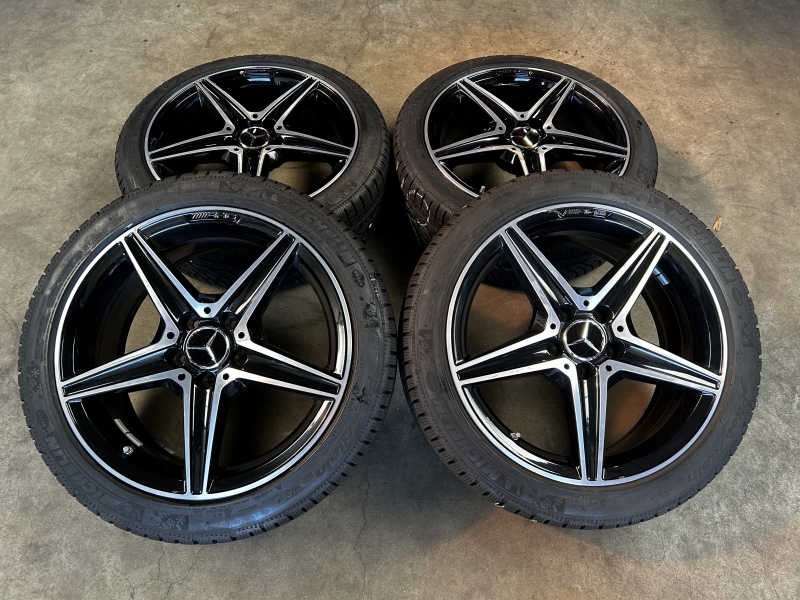 18 inch originele C43 AMG velgen + winterbanden Mercedes C klasse W205 A2054011100 set 1B