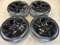 21 inch originele velgen + zomerbanden Volkswagen ID.Buzz 12G601025F 12G601025G zwart