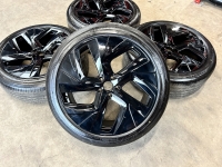 21 inch originele velgen + zomerbanden Volkswagen ID.Buzz 12G601025F 12G601025G zwart