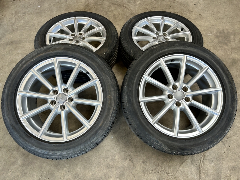 19 inch originele velgen + zomerbanden Audi Q5 SQ5 8R0601025CC