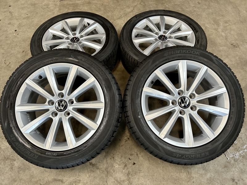 17 inch originele Merano velgen + vierseizoenenbanden Volkswagen Passat 3G0071497C