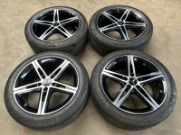 18 inch originele velgen + zomerbanden Mercedes A B klasse CLA A1774010700 set 2