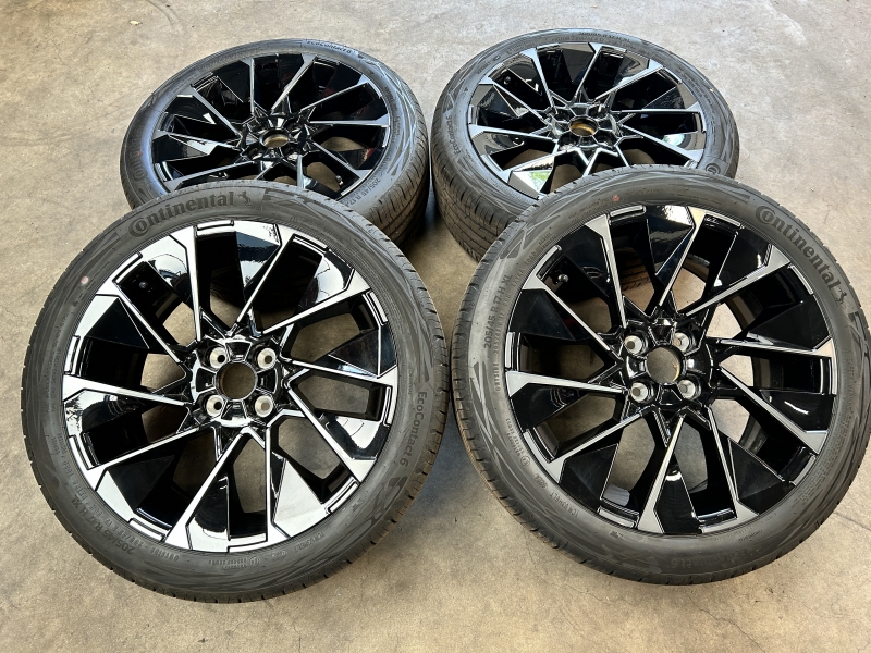 17 inch originele Alpine velgen + zomerbanden Renault Clio V 403000990R