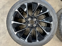 17 inch originele Alpine velgen + zomerbanden Renault Clio V 403000990R