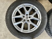 18 inch originele velgen + winterbanden volvo XC60 (31423851) set 2
