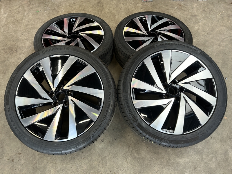 20 inch originele velgen + zomerbanden Volkswagen Tiguan 30G601025A set 1