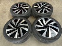 20 inch originele velgen + zomerbanden Volkswagen Tiguan 30G601025A set 1