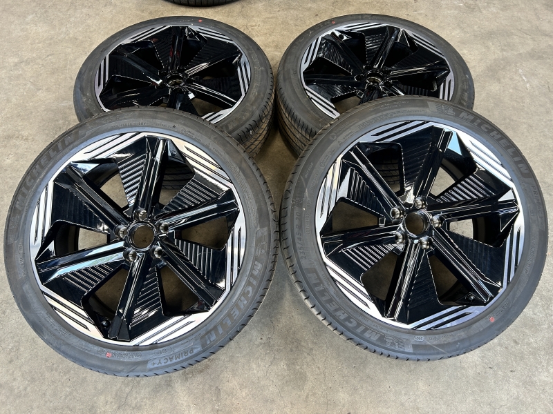 20 inch originele velgen + zomerbanden Nissan Qashqai 3