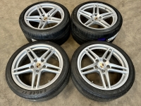 19 inch originele carrera velgen + zomerbanden Porsche 911 991 99136251000 99136256001