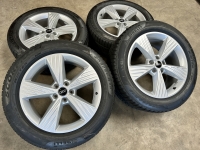 19 inch originele velgen + winterbanden Audi Q4 e-tron 89A601025B