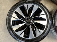 20 inch originele velgen + zomerbanden Renault Rafale 403006035R