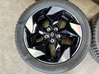 18 inch originele velgen + vierseizoenenbanden Renault Captur Arkana 403002401R