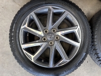 16 inch originele velgen + winterbanden Toyota Yaris PW457-0D004 set 1