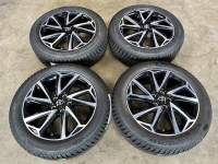 16 inch originele velgen + winterbanden Toyota Yaris PW457-0D004 set 2