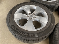 18 inch originele velgen + zomerbanden Volvo XC40 / V90 CC 235 55 18 31471553 set 2