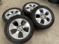 18 inch originele velgen + zomerbanden Volvo XC40 / V90 CC 235 55 18 31471553 set 2