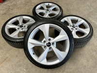 18 inch originele velgen + winterbanden Audi A3 8Y 8Y0601025J set 2