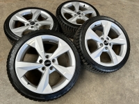 18 inch originele velgen + winterbanden Audi A3 8Y 8Y0601025J set 2