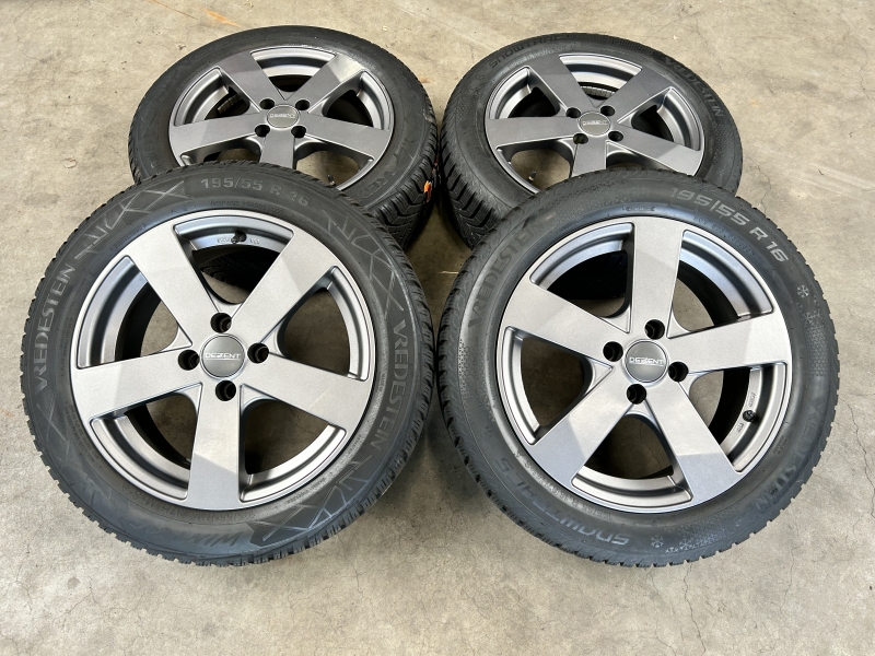 16 inch Dezent velgen + winterbanden Renault Clio 4