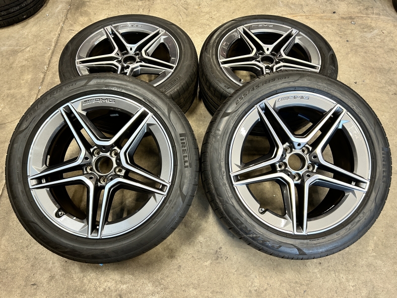 19 inch originele AMG velgen + zomerbanden Mercedes  S klasse W223 A2234011300