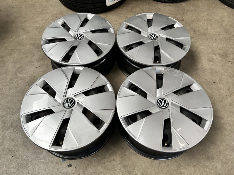 18 inch originele velgen + wieldoppen Volkswagen ID.3 1EA601027