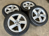 17 inch originele Chesterfield velgen + zomerbanden Volkswagen T-Cross 2GM601025A set 2