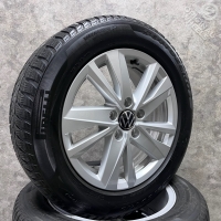 16 inch originele Karlstad velgen + winterbanden Volkswagen Touran 5TA601025Q
