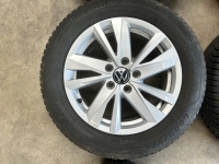 16 inch originele Karlstad velgen + vierseizoenenbanden Volkswagen Touran 5TA601025Q